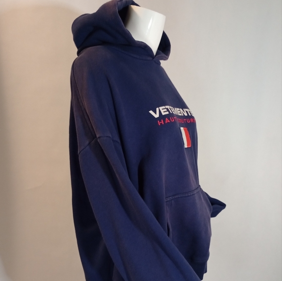 VETEMENTS NAVY HOODIE - Picture 7 of 13